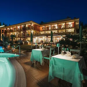 Hotel Madrina Lovely&dynamic, Garda (Verona)