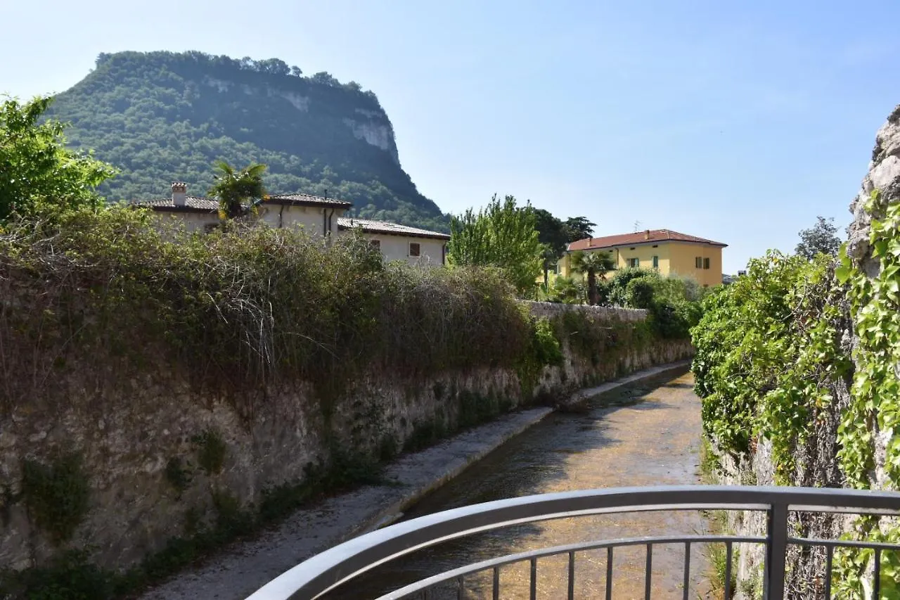 La Huta Apartment Garda  0*, Garda (Verona) Italy