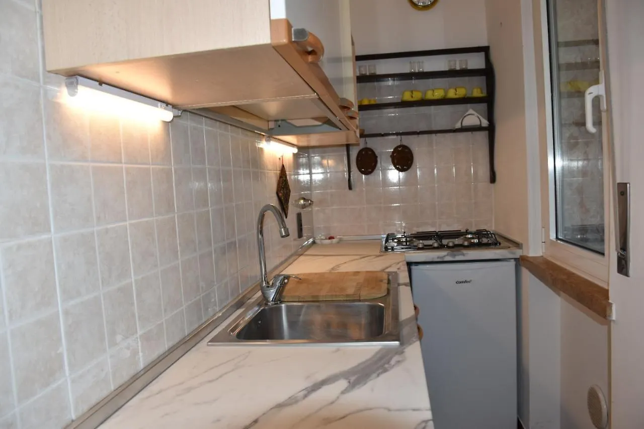La Huta Apartment Garda  Italy