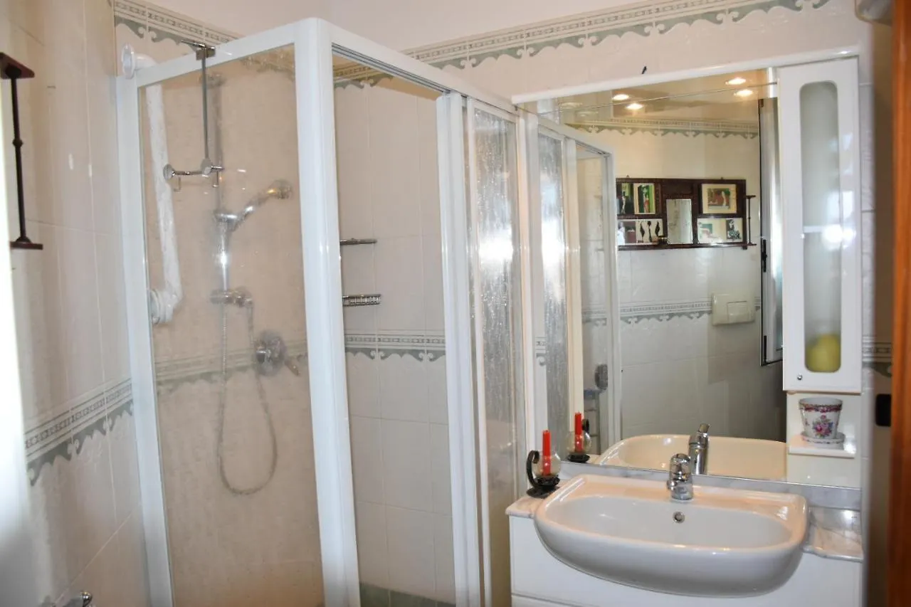 La Huta Apartment Garda  Garda (Verona)